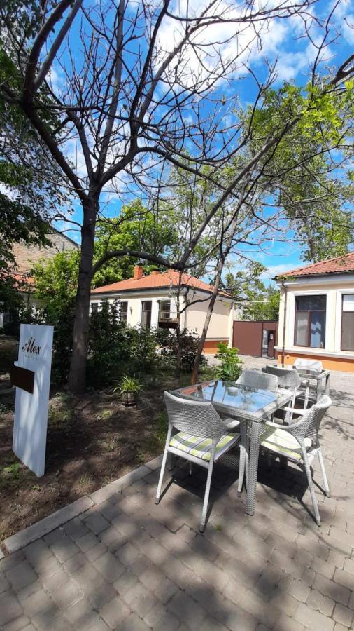 Alex Hotel Odessa Ngoại thất bức ảnh